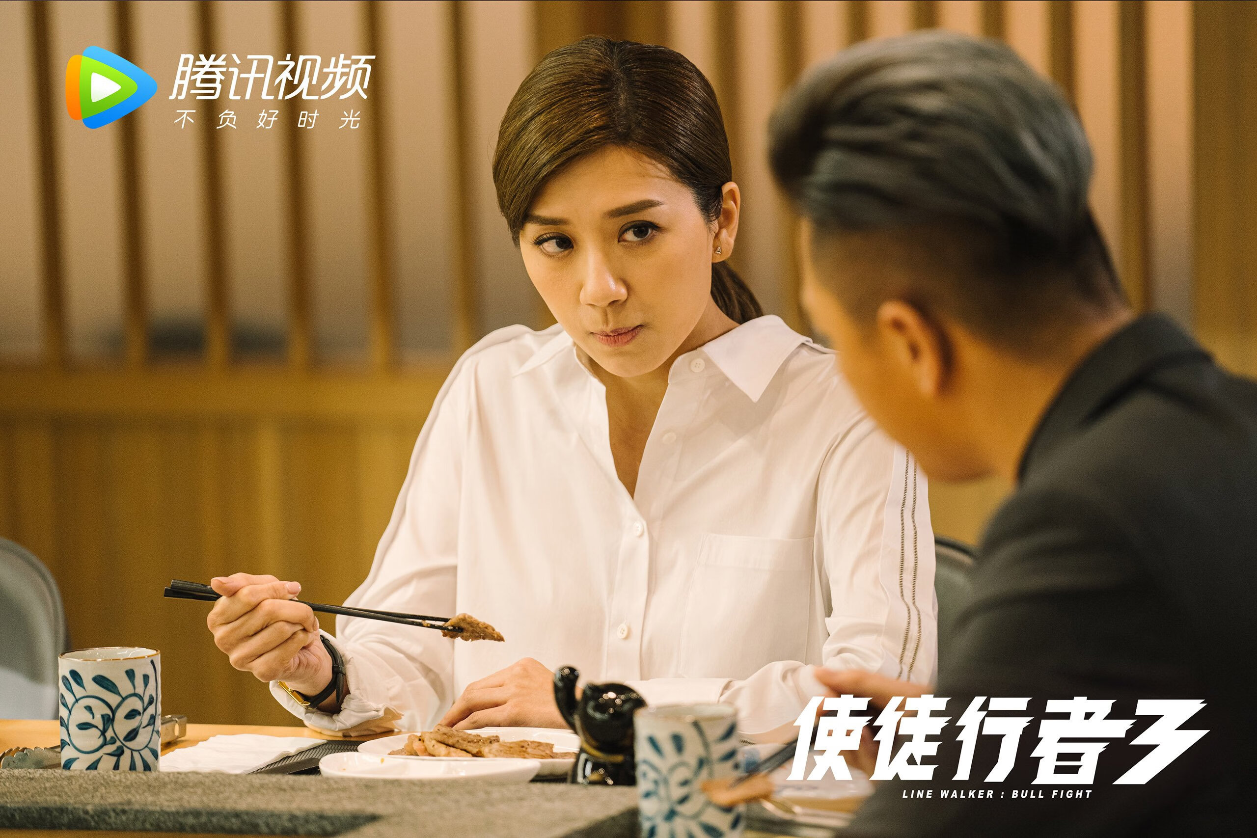 虚拟对决引爆篮球次元壁，浙江男篮闪电战术横扫开拓者，跨界焦点战创收视奇迹